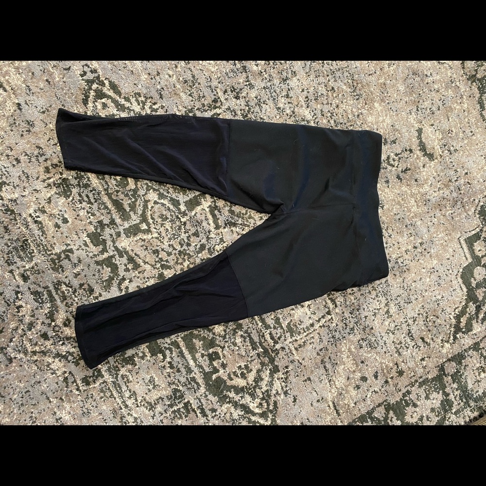 Fabletics Mesh Bottom Cropped Leggings - image 4